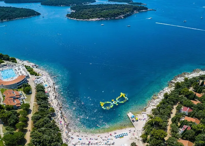 Gojak By Interhome Пула